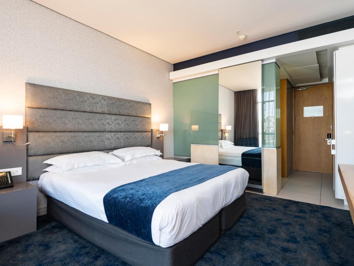Aha Gateway Hotel Umhlanga Durban Esterno foto