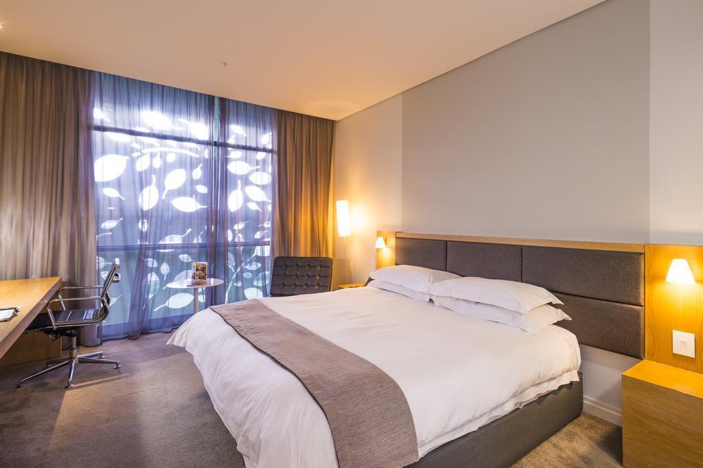 Aha Gateway Hotel Umhlanga Durban Esterno foto