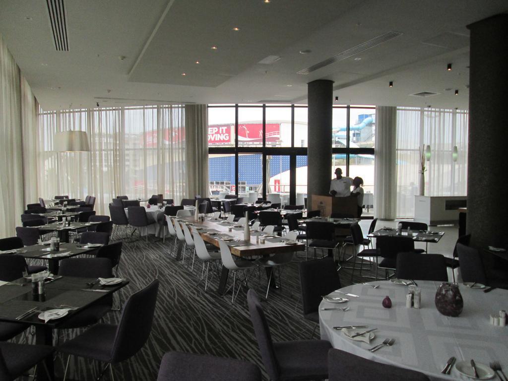 Aha Gateway Hotel Umhlanga Durban Esterno foto