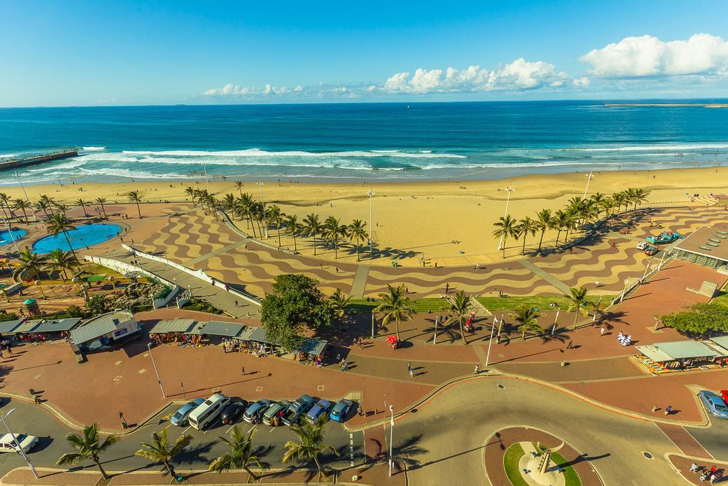 Aha Gateway Hotel Umhlanga Durban Esterno foto